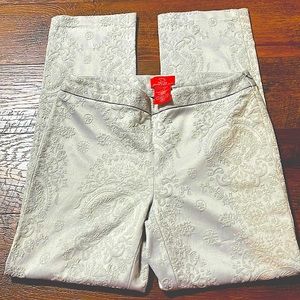 O by Oscar de la Renta Paisley Floral Tapestry Print Embossed Pants